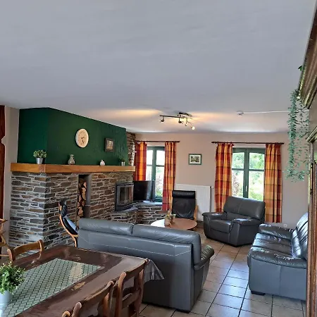 L'olivier à Filly - Nadrin, Entre Et La Roche-en-ardenne